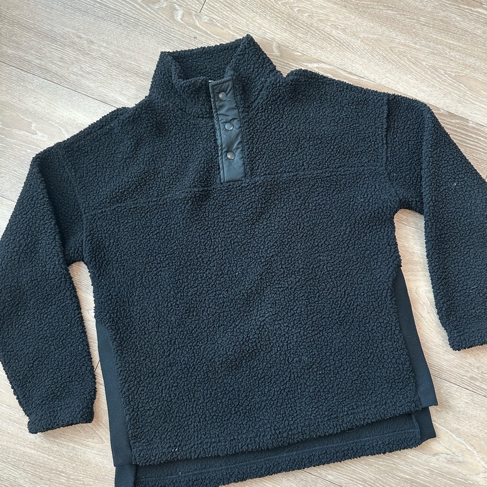 Black Sherpa Pullover Sweater